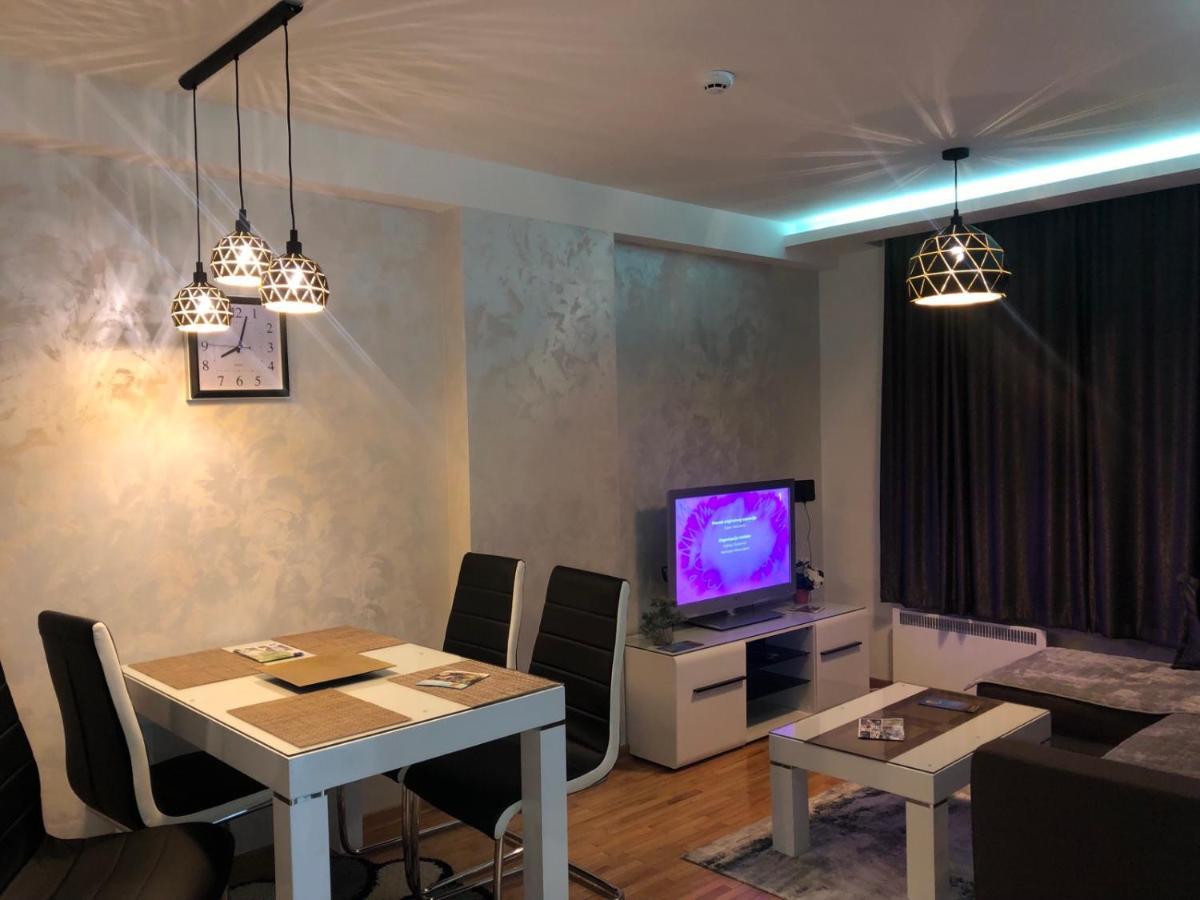 Apartman Kraljevi Cardaci Sadikovic Sa Garazom Kopaonik Extérieur photo